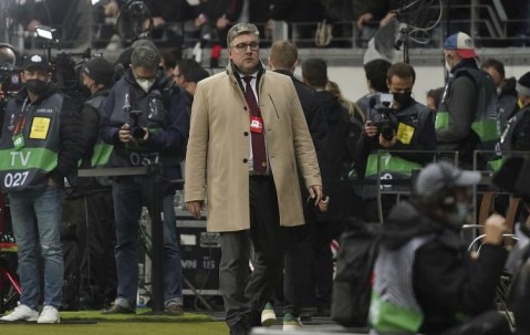 法鹰高层：在阿布扎比训练营结识人脉，其使马尔穆什能高价去曼城