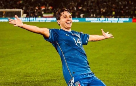 4-1，皇马遇金球依旧领跑西甲！基耶萨和伊萨克爆发，利物浦晋级