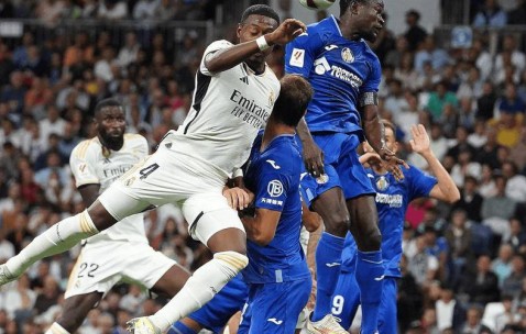 西甲强弱对决！赫塔费主场迎战皇马，卫冕冠军能否延续强势冲击榜首？