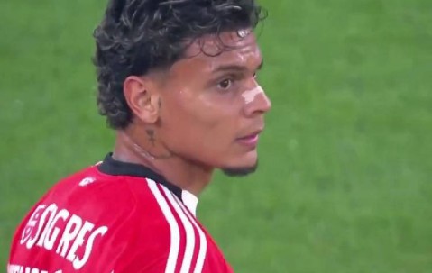 穆帅领军3-0晋级四强，有望争夺3冠，葡超落后榜首4分，欧冠难进前八