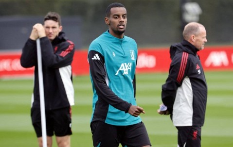 利物浦夏季转会双响炮：从埃基提克到伊萨克的惊人操作