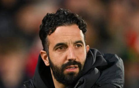 拉比奥母亲指责曼联：侮辱性降薪条款导致转会失败！