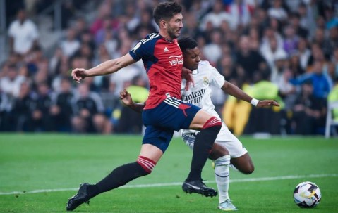 西甲焦点战：皇家马德里主场迎战奥萨苏纳，卫冕冠军的新赛季首秀考验