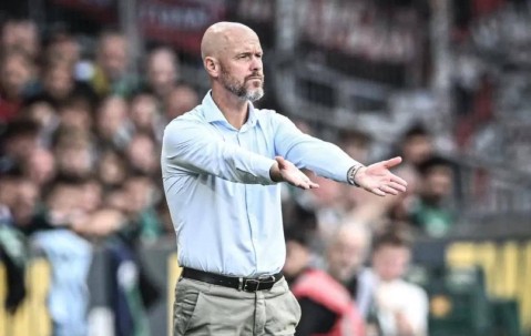 德甲积分榜上，拜仁领跑，药厂垫底，莱比锡2-0