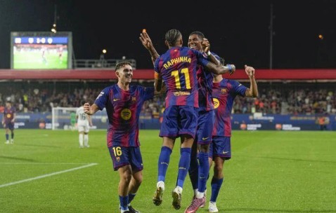 巴萨主场6-0横扫瓦伦西亚，连续3场狂轰18球，高居西甲积分榜前列