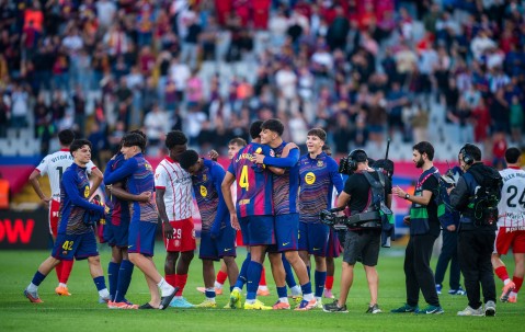 （体育）足球——西甲：巴塞罗那胜赫罗纳