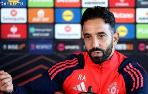 买不下巴莱巴，曼联转攻真蓝黑中场？价格更低的全能攻防转换保障