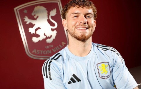 TA：埃利奥特有回购条款，直到伊萨克确定加盟利物浦才放人