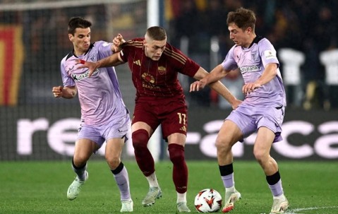 西甲金靴陨落罗马：多夫比克“失宠”的战术之殇