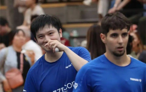 绝非偶然！樊振东德甲首秀遭两连败，三大原因是关键，央视送他六个字