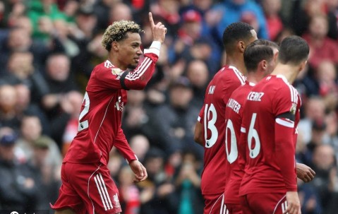 英超-赫拉芬贝赫埃基蒂克破门 利物浦2-1埃弗顿5连胜领跑