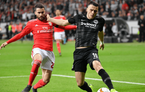 欧冠生死战：法兰克福VS加拉塔萨雷——战术博弈与命运对决的深度剖析