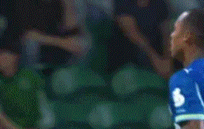 法甲领头羊1-2遭葡超第2逆转，派尚飙世界波难救主，86分钟遭绝杀