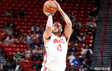 法乙联赛得分王将加盟德甲劲旅，此前他代表火箭参加了夏季联赛？