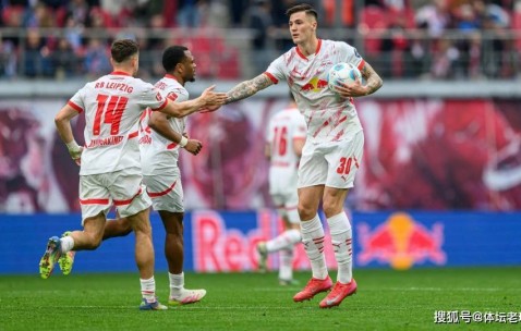 点石成金！德甲“魔球工厂”运营哲学，卖出球员可组成一套豪华阵容