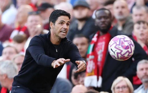 白菜价！枪手25岁中场转战德甲转会费仅30万欧元