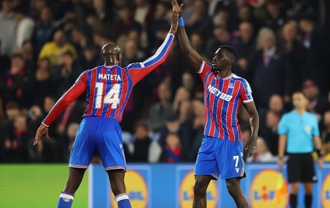 欧战破局！水晶宫效率风暴3-1击溃阿尔克马尔