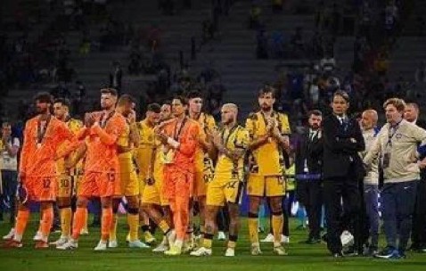 新帅执教前景引热议！齐沃能否带国米走出困境，新赛季变革待考验