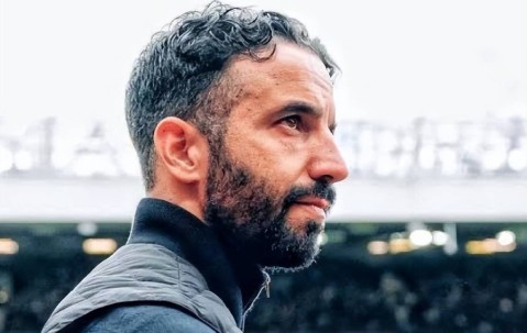 夏窗花了2.5亿仅赢1场，拉爵问责曼联，阿莫林：主要是强度有问题