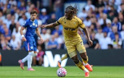 阿森纳压哨截胡埃泽，北伦敦德比再添新剧情