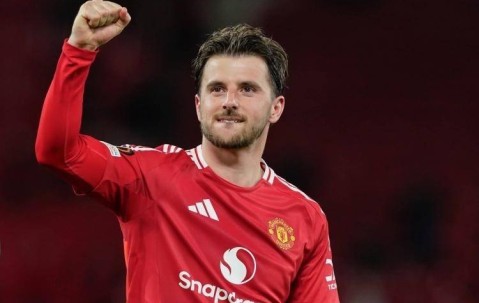 7000万先生进球，新援破门：曼联2-0取胜“挽救”阿莫林执教危机