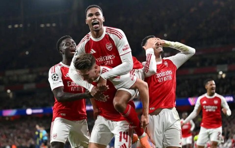 阿森纳4-0大胜马竞，豪取6连胜7500万欧神锋双响