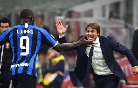 国米强势，那不勒斯狂输！意甲两面天差地别的欧冠战绩