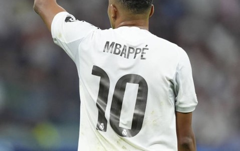 居勒尔被喷分不清大小王：皇马对马赛的失利背后