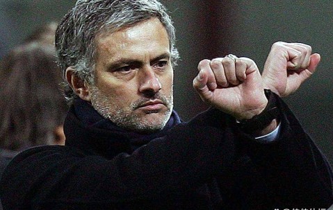 重大！从被本菲卡淘汰到执教本菲卡、穆里尼奥时隔25年回归梦开始的地方