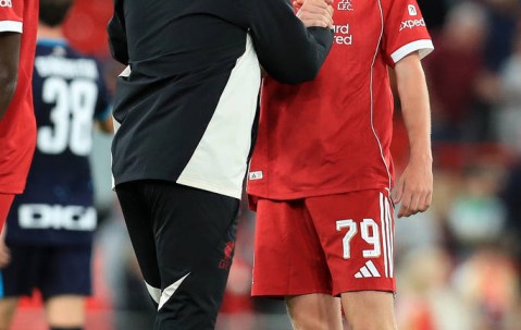 利物浦主帅斯洛特谈转会：是否签下伊萨克？