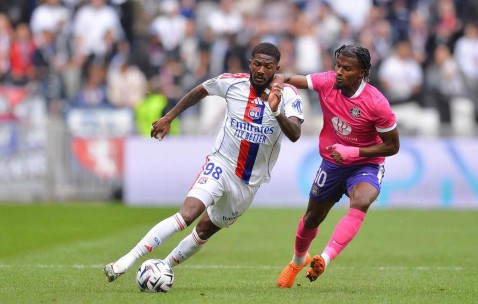 法甲第2里昂不敌第11图卢兹，96分钟绝杀遭逆袭