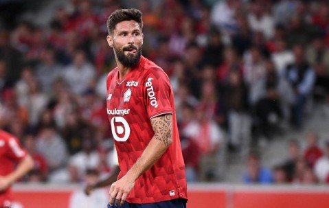 1-0，法甲第10掀翻法甲第2，38岁吉鲁力挽狂澜：第91分钟惊艳绝杀