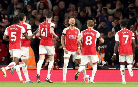 英超回顾：谁能终结曼城五连冠？红军旱死，蓝军涝死，枪手和曼联很有希望