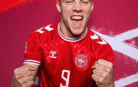 那不勒斯4500万抢下霍伊伦，前锋补强迎来关键倒计时