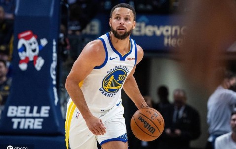 两场比赛10失误！下半场仅6分库里进入疲劳期？