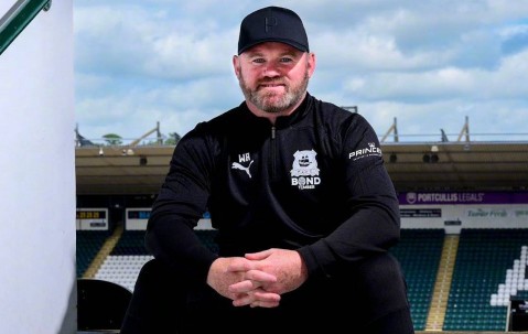 鲁尼炮轰阿莫林！自他执教以来，曼联踢得越来越差