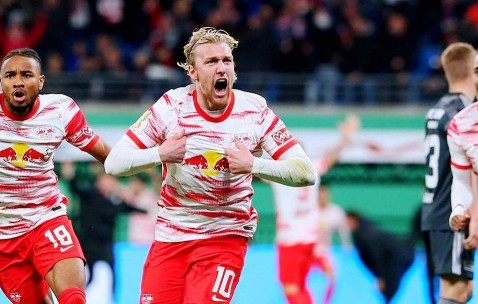 德甲巅峰对决前瞻：状态火热的拜仁客场挑战起伏莱比锡，谁能笑到最后？