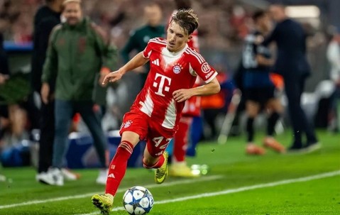 拜仁17岁小将成德国足坛最受瞩目的新星，英超三大豪门已派出球探