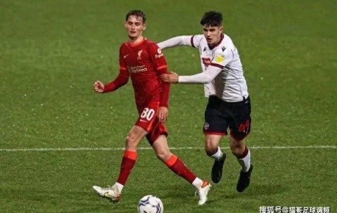 红军青训璞玉远渡法甲——莫顿签约里昂开启五年新约