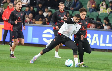 意甲历史性时刻：AC米兰将在澳大利亚进行首场海外比赛，球迷反响不一！