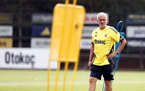 穆里尼奥瞄准本菲卡土耳其籍左边锋，攻破费内球门