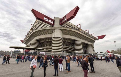 意甲新闻速递：米兰受伤热议，国米大胜布拉格斯拉维亚