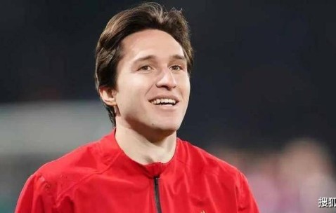 意外！基耶萨无缘利物浦欧冠名单，未来转会或成明智之选