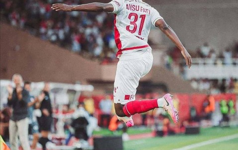 看了法蒂在摩纳哥的表现，才知道巴萨外租多明智