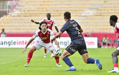 5-2，22岁巴萨旧将法蒂无敌双响，率队3连胜，逼近法甲领头羊