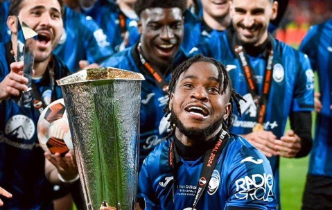 马竞5000万截胡国米猎物 AC米兰追逐霍伊伦，西甲飞翼有望来投