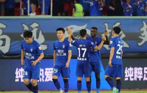 喜讯！武汉三镇左后卫位置将迎来久违强援助阵，曾在意甲梯队效力