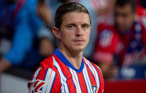 多特3800万标王10场0球0助！竟嫌弃曼联没欧冠：谁给他的勇气？