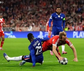 9战全胜＋狂轰33球＋领跑德甲＋各项赛事16连胜傲视群雄！