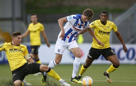 德甲：美因茨VS莱比锡红牛——最新比分数据